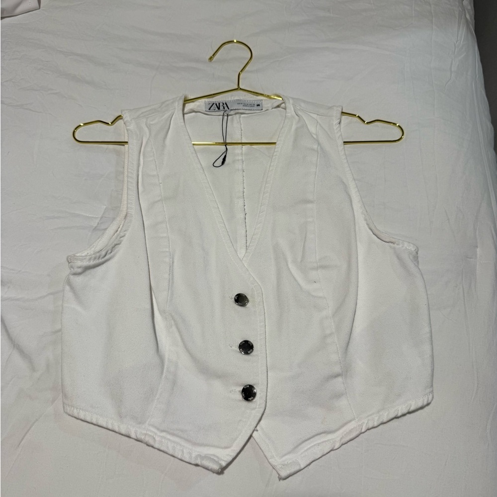 Zara white Buttoned Women's Vest Top